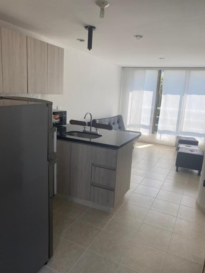 Apartaestudio Amoblado Con Excelente Ubicacion Apartment Pereira Exterior photo