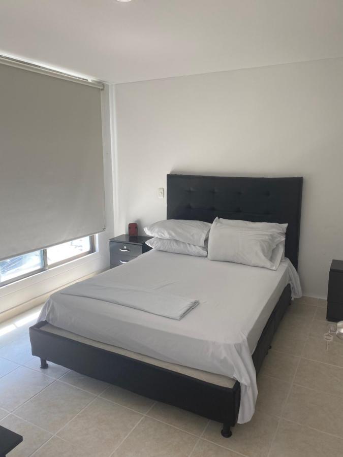 Apartaestudio Amoblado Con Excelente Ubicacion Apartment Pereira Exterior photo