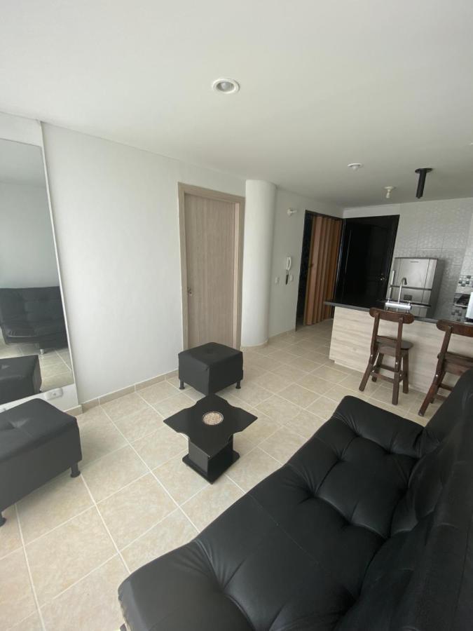 Apartaestudio Amoblado Con Excelente Ubicacion Apartment Pereira Exterior photo